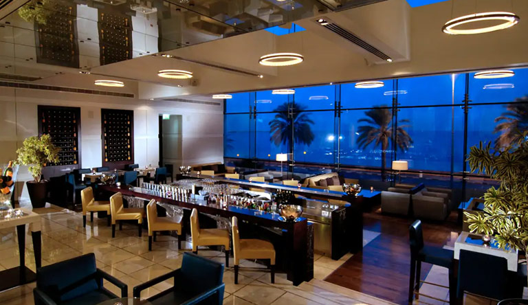 hyatt-regency-The-Bar